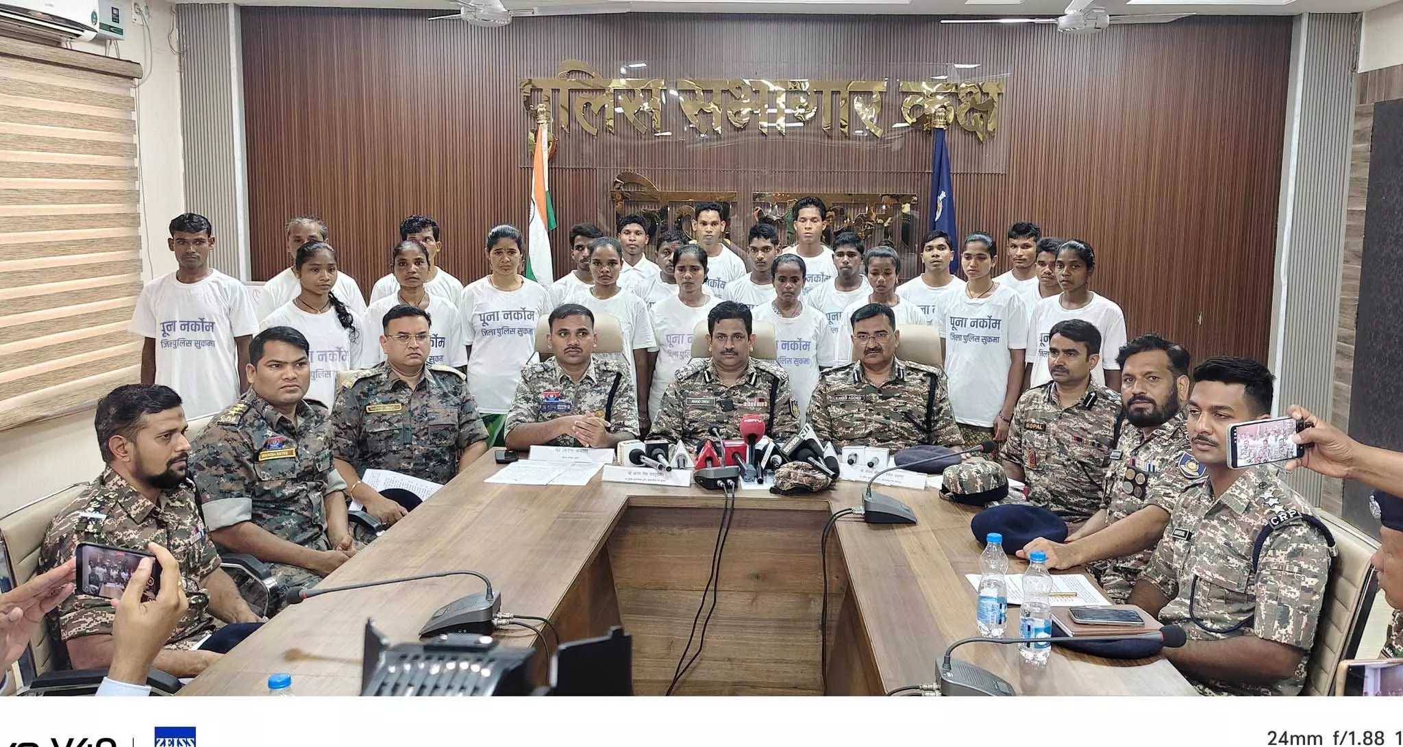 बस्तर बदल रहा, बंदूकें थम रही : CM विष्णुदेव साय बस्तर बदल रहा, बंदूकें थम रही : CM विष्णुदेव साय