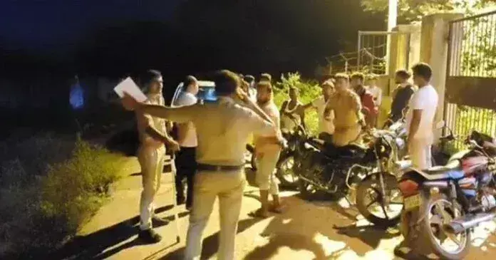 Barabanki: बिजली समस्या पर उपकेंद्र पर ग्रामीणों का प्रदर्शन Barabanki: बिजली समस्या पर उपकेंद्र पर ग्रामीणों का प्रदर्शन
