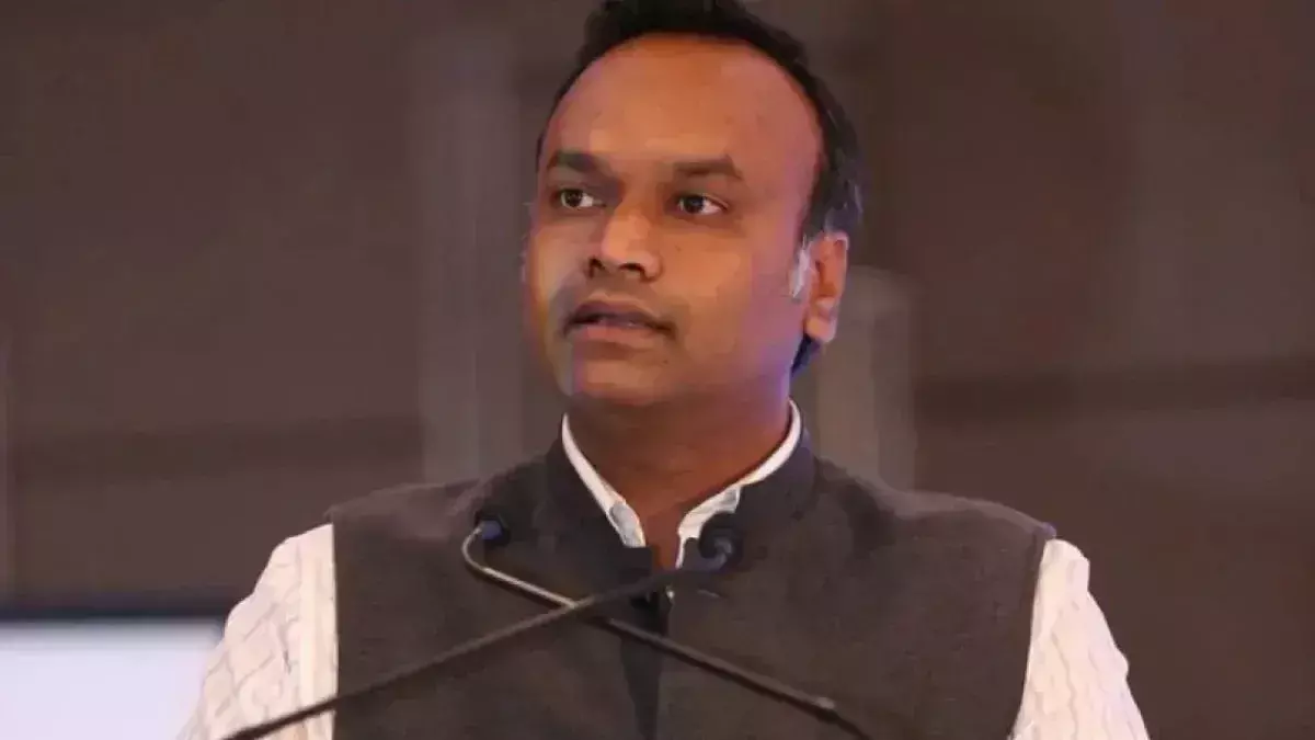 किसने कहा कि नेतृत्व बदला जाएगा? प्रियांक खड़गे ने कर्नाटक के सीएम बदलने की अटकलों को खारिज किया किसने कहा कि नेतृत्व बदला जाएगा? प्रियांक खड़गे ने कर्नाटक के सीएम बदलने की अटकलों को खारिज किया