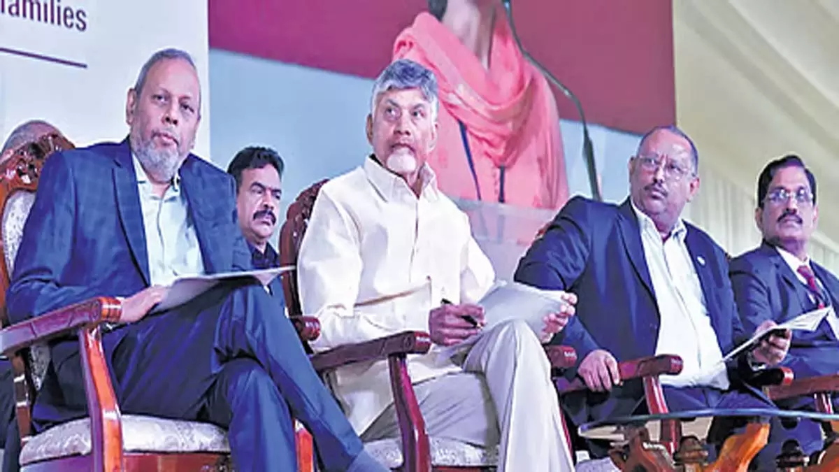 जनसंख्या बोझ नहीं, हमारी सबसे बड़ी संपत्ति है: मुख्यमंत्री चंद्रबाबू नायडू जनसंख्या बोझ नहीं, हमारी सबसे बड़ी संपत्ति है: मुख्यमंत्री चंद्रबाबू नायडू
