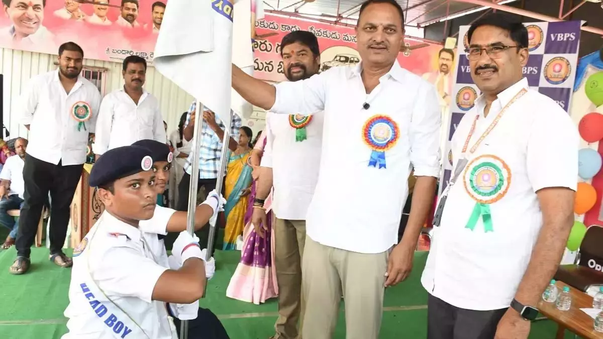 वीबीपीएस ने नई छात्र परिषद के सम्मान में भव्य अलंकरण समारोह का आयोजन किया वीबीपीएस ने नई छात्र परिषद के सम्मान में भव्य अलंकरण समारोह का आयोजन किया