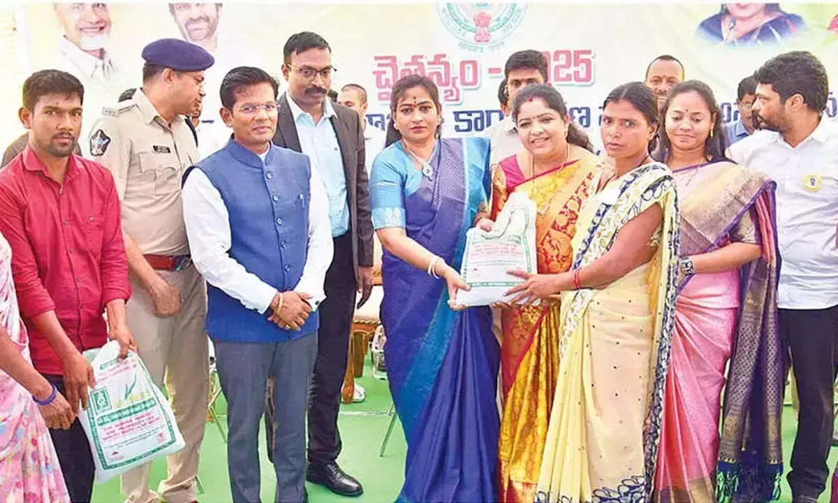 3.73 करोड़ रुपये की संपत्ति जब्त: मंत्री अनीता 3.73 करोड़ रुपये की संपत्ति जब्त: मंत्री अनीता
