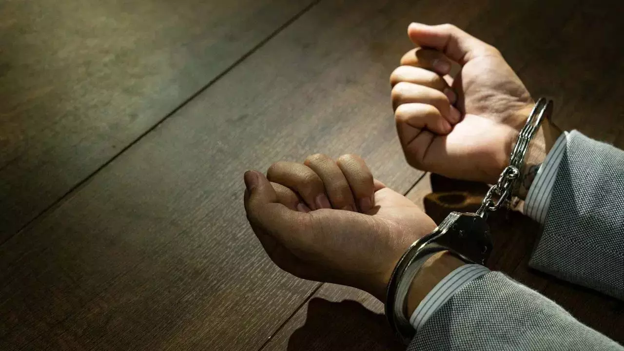 नाबालिग के साथ जघन्य कृत्य करने पर आजीवन कारावास की सजा नाबालिग के साथ जघन्य कृत्य करने पर आजीवन कारावास की सजा