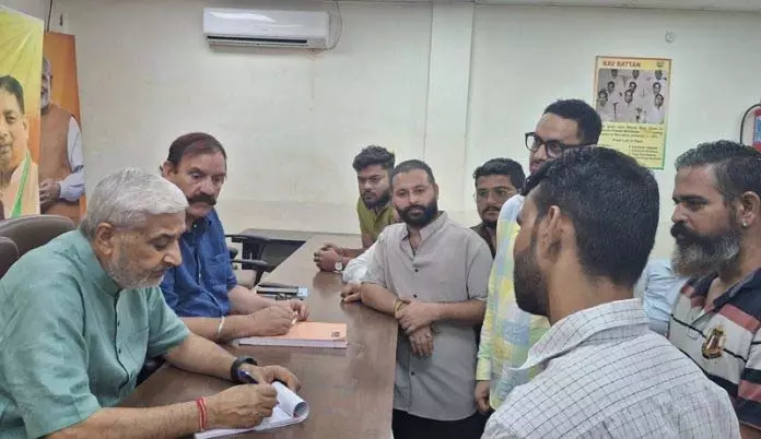 शाम लाल ने जनता की समस्याओं की अनदेखी के लिए NC सरकार की आलोचना की शाम लाल ने जनता की समस्याओं की अनदेखी के लिए NC सरकार की आलोचना की