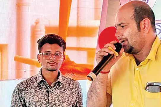 एक सार्थक नामांकन! 3 कॉलेज विवादों में एक सार्थक नामांकन! 3 कॉलेज विवादों में