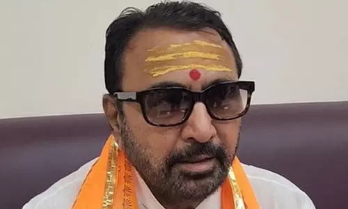 महाराष्ट्र में भाषा विवाद को ज्यादा ही राजनीतिक रंग दिया जा रहा : प्रतापराव जाधव महाराष्ट्र में भाषा विवाद को ज्यादा ही राजनीतिक रंग दिया जा रहा : प्रतापराव जाधव