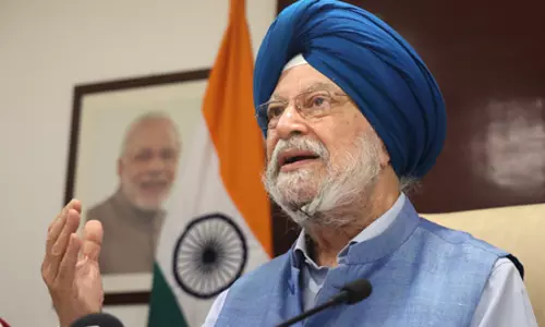 भारत के रूस से कच्चे तेल की खरीद से वैश्विक ऊर्जा कीमतों को स्थिर स्तर पर लाने में मिली मदद : हरदीप पुरी भारत के रूस से कच्चे तेल की खरीद से वैश्विक ऊर्जा कीमतों को स्थिर स्तर पर लाने में मिली मदद : हरदीप पुरी