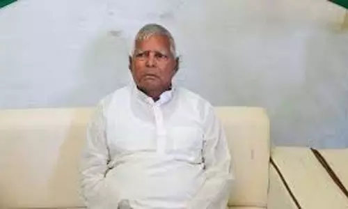 चारा घोटाला: लालू यादव को झटका, कोर्ट ने सीबीआई की कड़ी सजा याचिका स्वीकार की चारा घोटाला: लालू यादव को झटका, कोर्ट ने सीबीआई की कड़ी सजा याचिका स्वीकार की