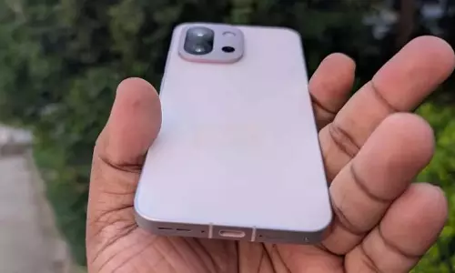 OnePlus 13s: लॉन्च के कुछ ही दिन बाद हजारों रुपये सस्ता हो गया OnePlus 13s: लॉन्च के कुछ ही दिन बाद हजारों रुपये सस्ता हो गया