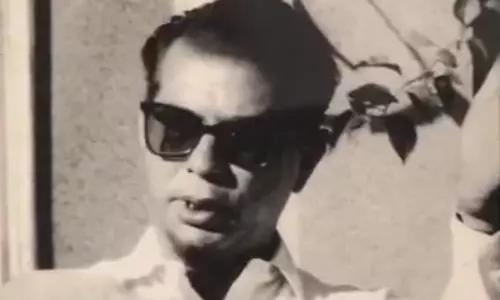जयंती विशेष: ‘दो बीघा जमीन’,‘बंदिनी’ हिंदी सिनेमा की धरोहर, इन्हें गढ़ने वाले बिमल रॉय के द ग्रेट शोमैन राज कपूर भी थे फैन जयंती विशेष: ‘दो बीघा जमीन’,‘बंदिनी’ हिंदी सिनेमा की धरोहर, इन्हें गढ़ने वाले बिमल रॉय के द ग्रेट शोमैन राज कपूर भी थे फैन