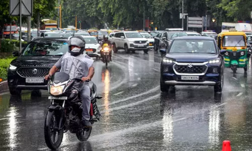 दिल्ली-एनसीआर में पूरे हफ्ते बारिश के आसार, उमस और जलभराव से जनजीवन प्रभावित