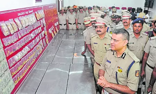 केनरा बैंक डकैती: दोस्त शामिल, 15 गिरफ्तार