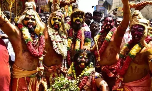 Nizamabad में ऊरा पांडुगा के लिए पूरी तैयारी