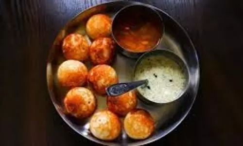 Oats Appe Recipe: शाम के नाश्ते और बच्चों के टिफिन के लिए बेस्ट हैं ओट्स अप्पे Oats Appe Recipe: शाम के नाश्ते और बच्चों के टिफिन के लिए बेस्ट हैं ओट्स अप्पे
