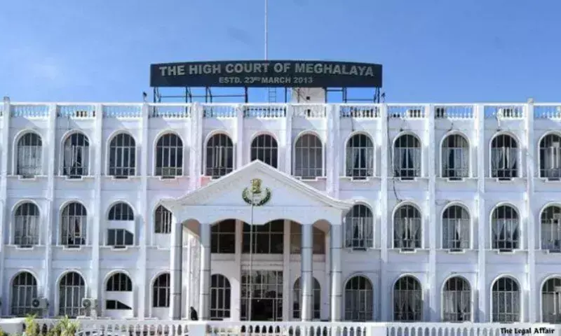Meghalaya HC ने मावजिम्बुइन गुफा में प्रतिबंधों के साथ प्रतीकात्मक पूजा की अनुमति दी Meghalaya HC ने मावजिम्बुइन गुफा में प्रतिबंधों के साथ प्रतीकात्मक पूजा की अनुमति दी