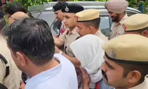 राधिका यादव हत्याकांड: आरोपी पिता दीपक 14 दिन की न्यायिक हिरासत में भेजे गए राधिका यादव हत्याकांड: आरोपी पिता दीपक 14 दिन की न्यायिक हिरासत में भेजे गए