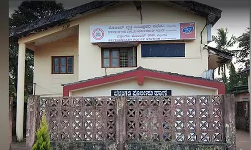 धर्मस्थल मामला: शिकायतकर्ता की सूचना पर पुलिस ने कंकाल बरामद किए धर्मस्थल मामला: शिकायतकर्ता की सूचना पर पुलिस ने कंकाल बरामद किए