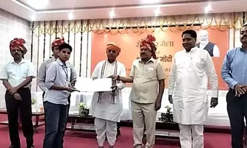 केंद्र लगातार रोजगार के नए अवसर सृजित कर रहा है : भागीरथ चौधरी केंद्र लगातार रोजगार के नए अवसर सृजित कर रहा है : भागीरथ चौधरी