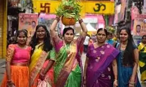Telangana शहर में बोनालू नवरात्रि समारोह शुरू