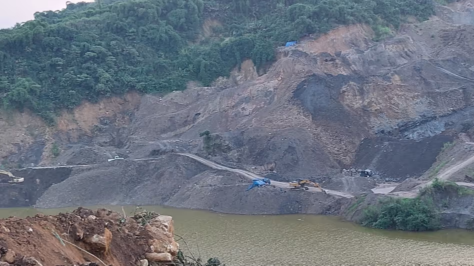 Assam : तिनसुकिया मानवाधिकार संगठन ने मार्गेरिटा में कोयला खनन कार्य फिर से शुरू Assam : तिनसुकिया मानवाधिकार संगठन ने मार्गेरिटा में कोयला खनन कार्य फिर से शुरू