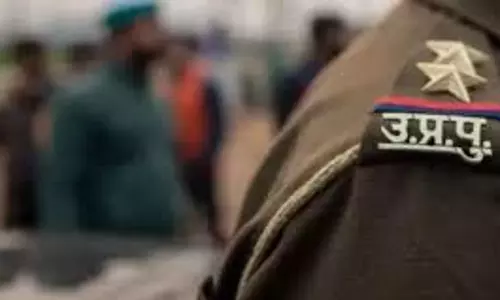 Farrukhabad: आदेश के बावजूद अमरदीप लाइन हाजिर नहीं, पुलिस महकमे में चर्चा Farrukhabad: आदेश के बावजूद अमरदीप लाइन हाजिर नहीं, पुलिस महकमे में चर्चा