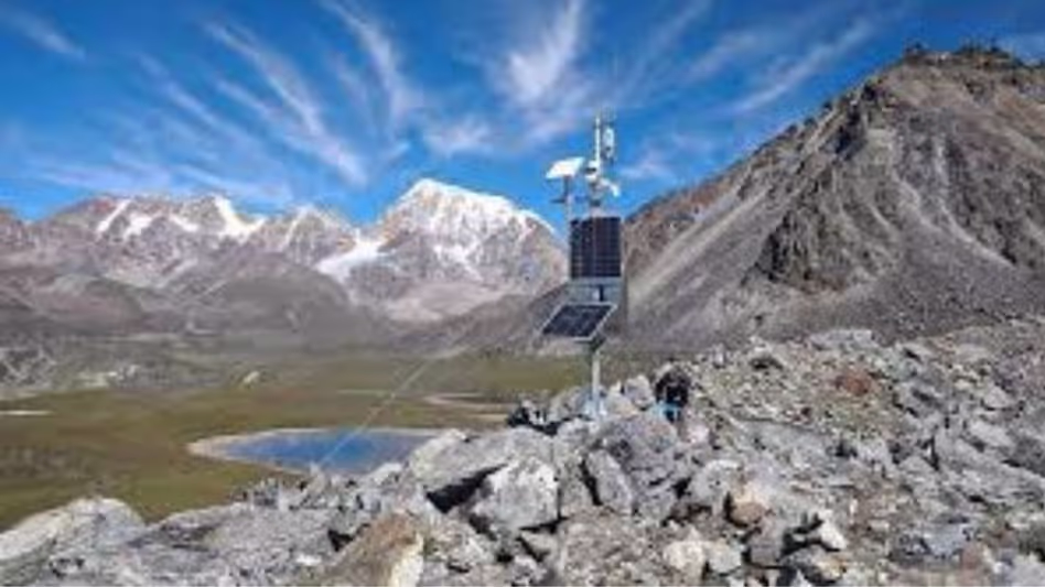 Sikkim में उच्च जोखिम वाली हिमनद झीलों का आकलन करने के लिए Sikkim में उच्च जोखिम वाली हिमनद झीलों का आकलन करने के लिए