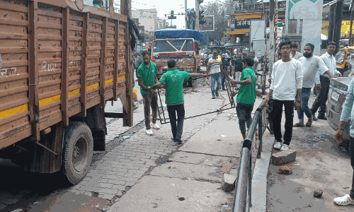 Ranchi: अतिक्रमण हटाने गई टीम से झड़प, कचहरी चौक पर तनाव