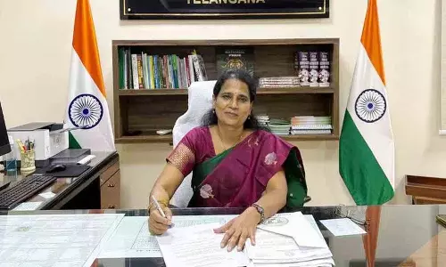 सुवर्णा ने PCCF की पूरी जिम्मेदारी संभाली सुवर्णा ने PCCF की पूरी जिम्मेदारी संभाली