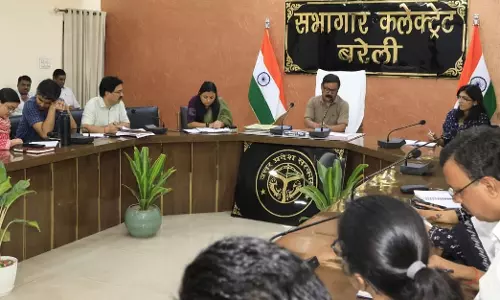 Bareilly: मंदिरों में स्वच्छता और बिजली-पानी की बेहतर व्यवस्था के निर्देश