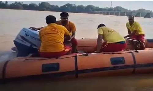 जाजपुर में युवक ने खारासरोटा नदी में लगाई छलांग, लापता