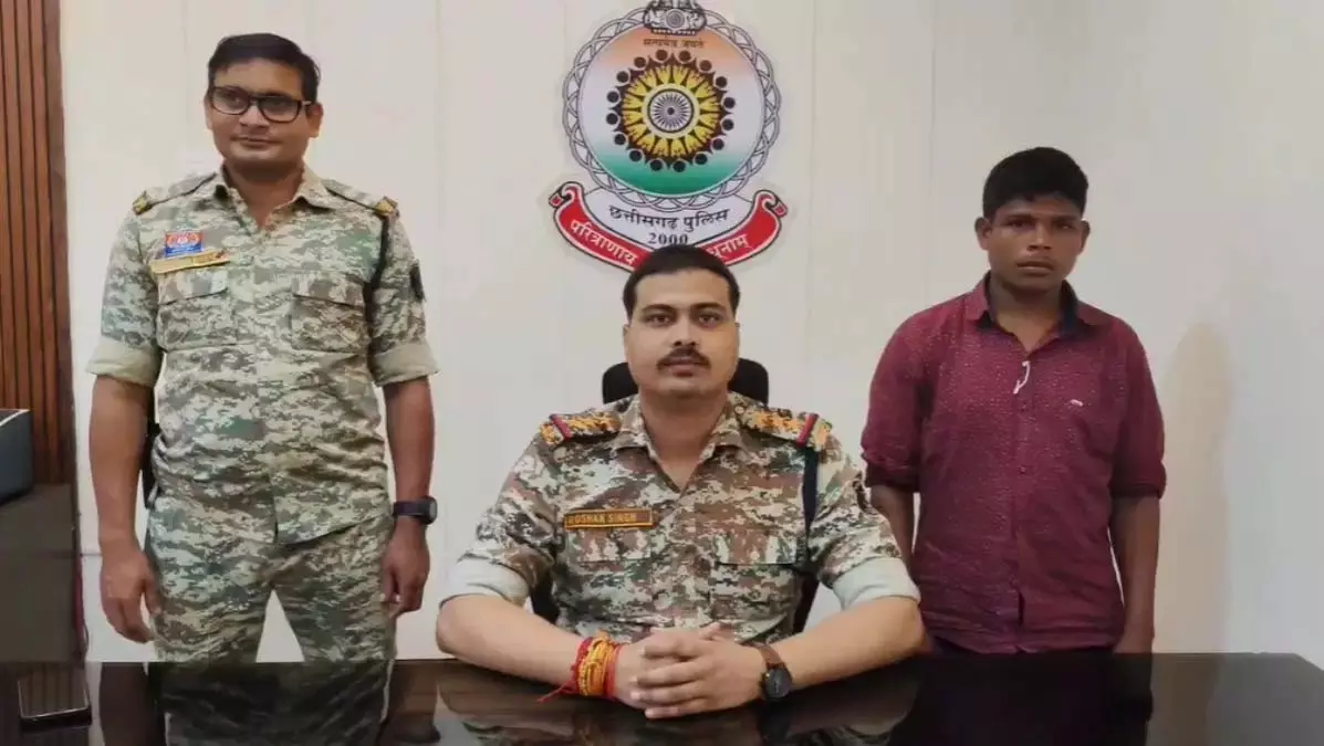 CRPF टीम ने नक्सली को दबोचा, सुकमा जंगल में मिली सफलता CRPF टीम ने नक्सली को दबोचा, सुकमा जंगल में मिली सफलता