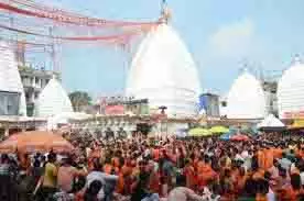 Jharkhand: श्रावणी मेले में दिखा भक्ति और आस्था का संगम Jharkhand: श्रावणी मेले में दिखा भक्ति और आस्था का संगम