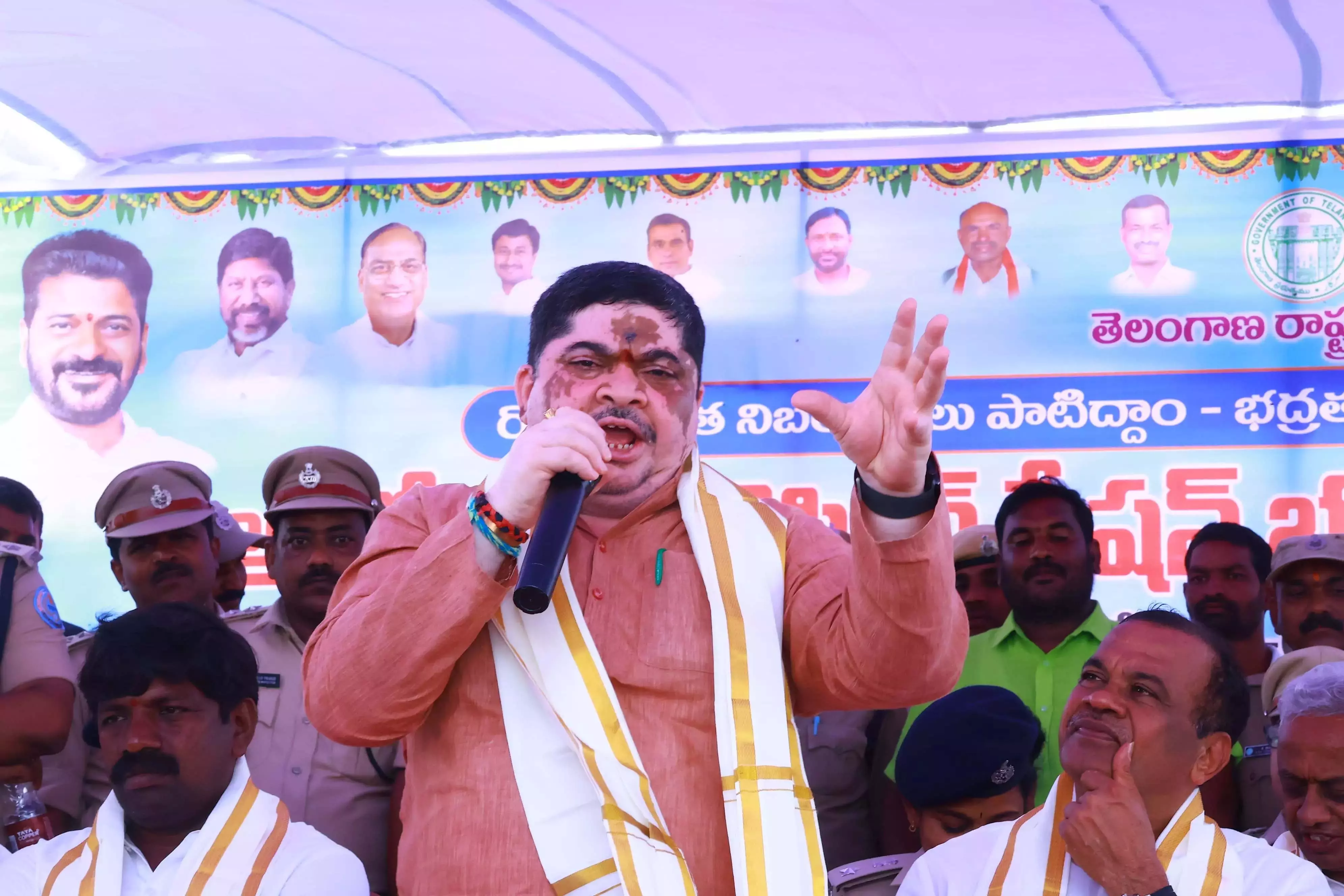 मंत्री पोन्नम प्रभाकर: Telangana में ड्राइविंग प्रशिक्षण केंद्र से जल्द ही ड्राइविंग लाइसेंस मिलेगा मंत्री पोन्नम प्रभाकर: Telangana में ड्राइविंग प्रशिक्षण केंद्र से जल्द ही ड्राइविंग लाइसेंस मिलेगा
