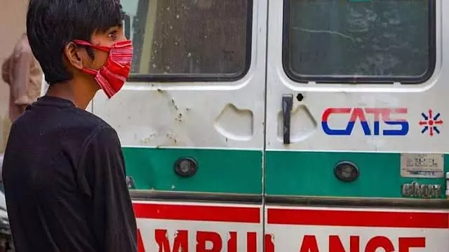 बैंगलोर हत्याकांड: एम्बुलेंस चालक की सूचना से पुलिस को मिली मदद बैंगलोर हत्याकांड: एम्बुलेंस चालक की सूचना से पुलिस को मिली मदद