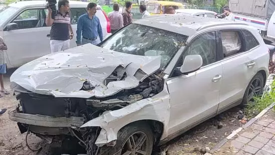 Delhi : भीषण हादसा, नशे में गाड़ी चलाने का खौफनाक नतीजा Delhi : भीषण हादसा, नशे में गाड़ी चलाने का खौफनाक नतीजा