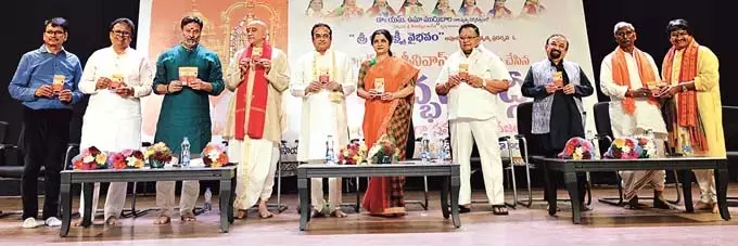 भगवद् गीता के श्लोकों को नियमित रूप से सुनना चाहिए: Ghazal Srinivas भगवद् गीता के श्लोकों को नियमित रूप से सुनना चाहिए: Ghazal Srinivas
