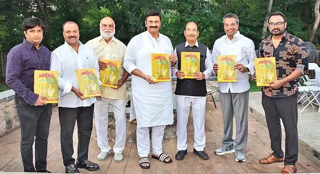 Andhra : अराजकता पर अक्षर समरम निबंध संग्रह का लोकार्पण Andhra : अराजकता पर अक्षर समरम निबंध संग्रह का लोकार्पण