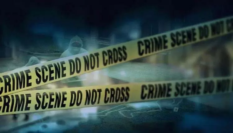 16 वर्षीय छात्रा की बहादुरी, ज्योमेट्री कंपास से अपहरणकर्ता को किया मात 16 वर्षीय छात्रा की बहादुरी, ज्योमेट्री कंपास से अपहरणकर्ता को किया मात