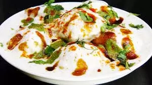 मानसून में खाएं कुछ ठंडा और चटपटा, घर पर बनाएं स्ट्रीट स्टाइल दही वड़ा मानसून में खाएं कुछ ठंडा और चटपटा, घर पर बनाएं स्ट्रीट स्टाइल दही वड़ा