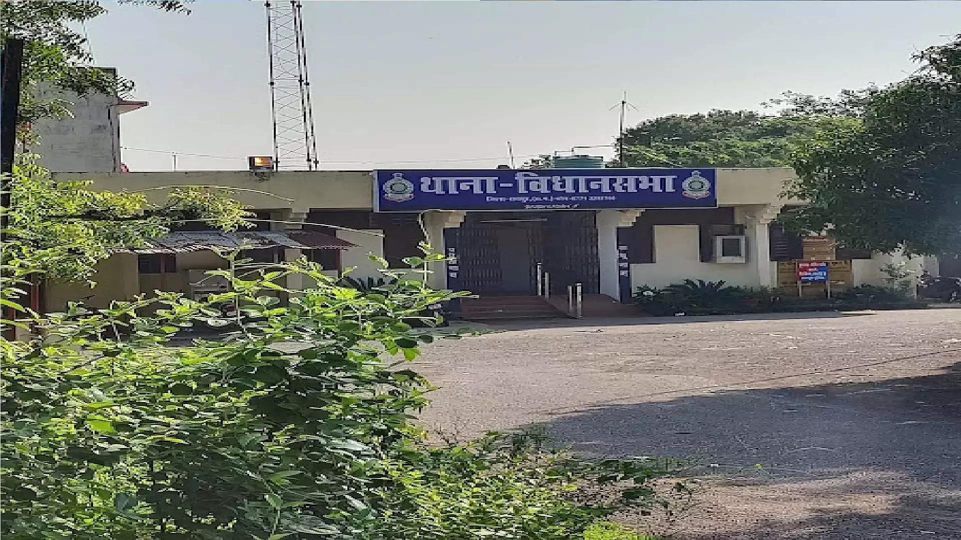 Raipur Breaking: महिला को किया डिजिटल अरेस्ट, साइबर ठगों ने 2 करोड़ 83 लाख की ठगी Raipur Breaking: महिला को किया डिजिटल अरेस्ट, साइबर ठगों ने 2 करोड़ 83 लाख की ठगी