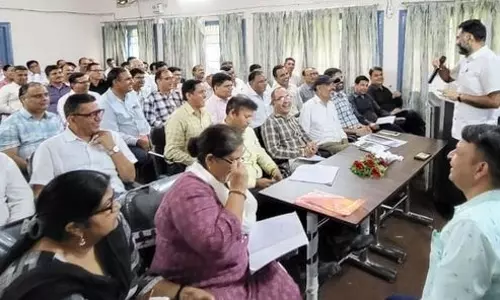स्कूल प्रधानाचार्यों को कृत्रिम बुद्धिमत्ता (एआई) और बाल सुरक्षा का प्रशिक्षण दिया गया