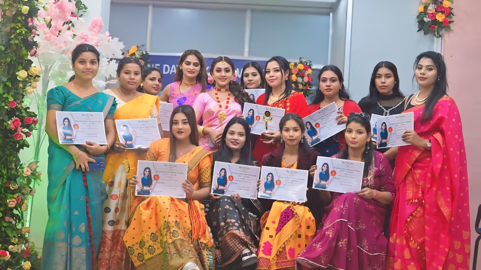 Assam :  अंतरराष्ट्रीय ख्याति प्राप्त सौंदर्य विशेषज्ञ दर्शना पटेल ने हाजो में महिलाओं के लिए