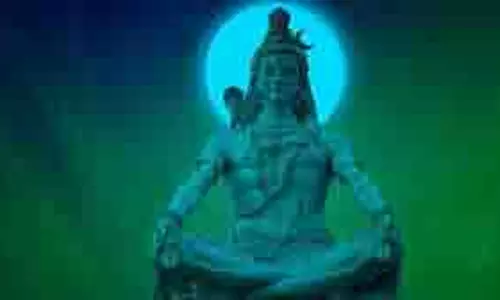 धर्म: भगवान शिव को प्रसन्न करने के लिए सावन में करें ये खास उपाय, मिलेगा आशीर्वाद