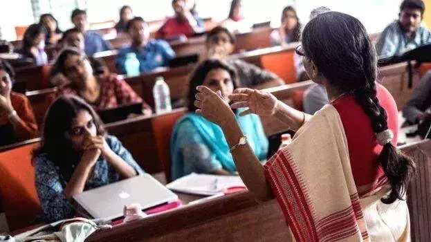 Kerala के सरकारी इंजीनियरिंग कॉलेजों में प्रिंसिपल की कमी, मंज़ूरी लंबित Kerala के सरकारी इंजीनियरिंग कॉलेजों में प्रिंसिपल की कमी, मंज़ूरी लंबित