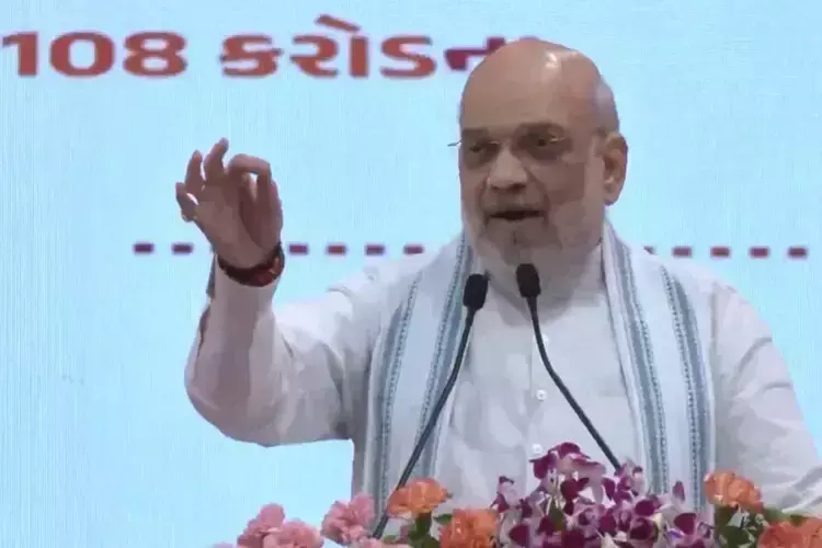 Kerala : अमित शाह ने पीएफआई पर चुप्पी को लेकर केरल सरकार की आलोचना की Kerala : अमित शाह ने पीएफआई पर चुप्पी को लेकर केरल सरकार की आलोचना की