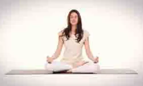 Yoga: तनाव और अवसाद से बाहर निकलने के लिए रोजाना करें ये योगासन, मानसिक स्वास्थ्य में होगा सुधार