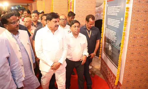 CM ने उज्जैन में विभिन्न विकास कार्यों का शिलान्यास किया CM ने उज्जैन में विभिन्न विकास कार्यों का शिलान्यास किया
