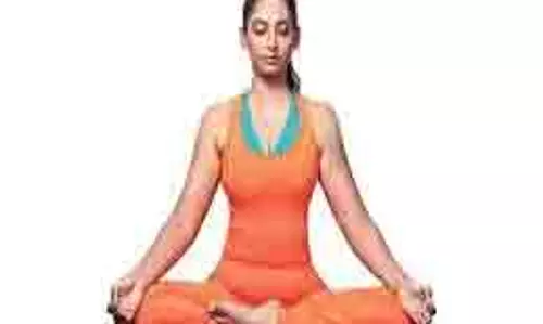 Yoga: जोड़ों के दर्द से राहत पाने के लिए रोजाना करें ये योगासन Yoga: जोड़ों के दर्द से राहत पाने के लिए रोजाना करें ये योगासन