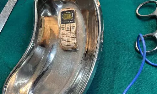 शिवमोग्गा सेंट्रल जेल: कैदी के पेट में मोबाइल फोन मिला