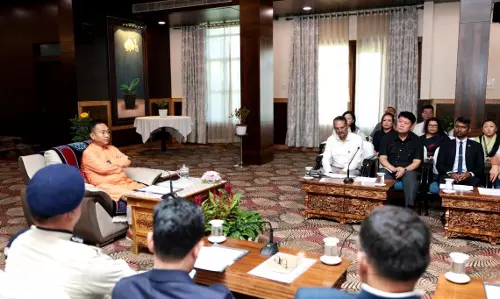 Sikkim : मुख्यमंत्री ने नए आपराधिक कानूनों की राज्य स्तरीय समीक्षा में भाग लिया Sikkim : मुख्यमंत्री ने नए आपराधिक कानूनों की राज्य स्तरीय समीक्षा में भाग लिया
